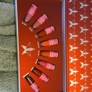 Jeffree Star mini liquid lipstick.